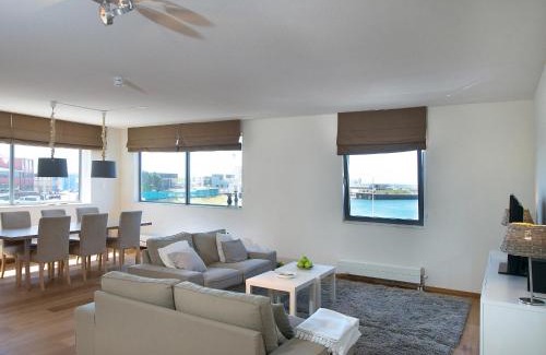 Vissershaven Apartment | BizStay Harbour I Scheveningen Apartments