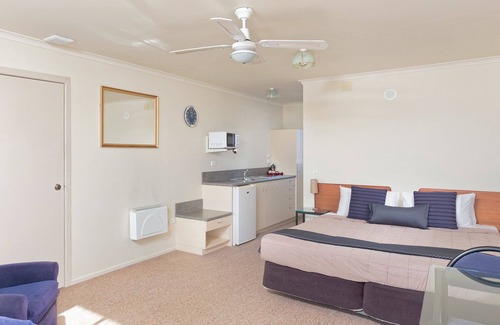 Rotorua Hotel | BK's Rotorua Motor Lodge