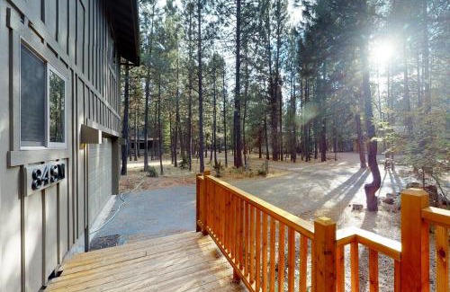 Black Butte Ranch House | Black Butte Ranch: South Meadow Home Eighty-Four