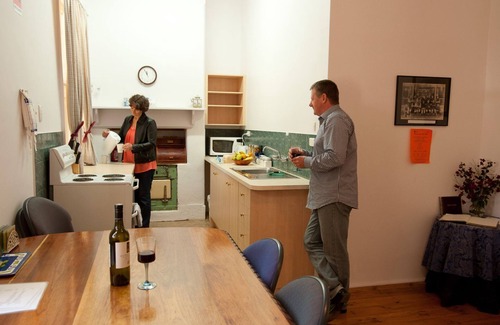 Orroroo Bed & Breakfast | Black Jack Get-A-Way - Nana's Home