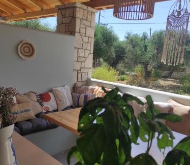 Lithakia Apartment | Black Pearl Apartment Lithakia Zakynthos