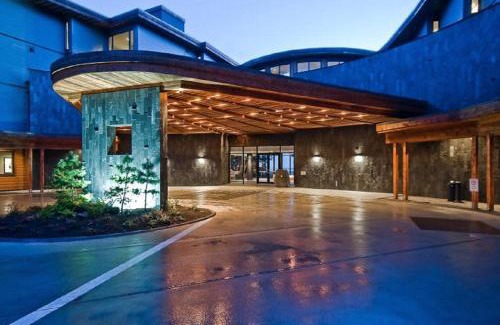Ucluelet Hotel | Black Rock Oceanfront Resort
