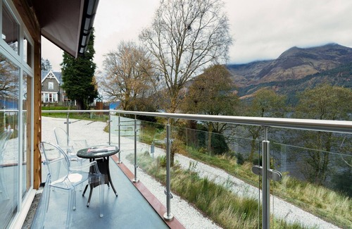 Letterfinlay Cabin | Black Sheep Hotels Cabins - Mist O’er Loch Cabin
