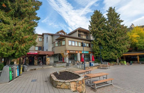 Whistler Village Apartment | Black Tusk | Top Floor + Best Location + Mtn Views