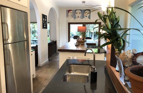 Blackheath House | Blackheath in Royal Greenwich detached and private house & garden. London. SE3