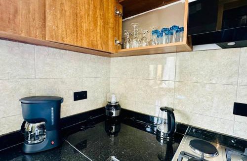 Kampala Apartment | BlackOak Luxury Home B05 1BR Kyanja