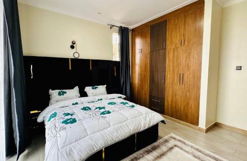 Kampala Apartment | BlackOak Luxury Home B05 1BR Kyanja
