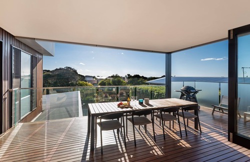 Blairgowrie House | Blairgowrie Bay Villa | Luxe Pool & Beachfront