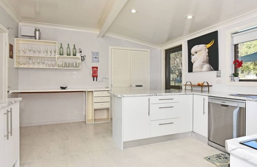 Pokolbin House | Blaxlands Homestead located in possibly the very best location in the Hunter with walk to everythi