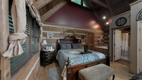 Townsend House | Blessed Nest Cabin