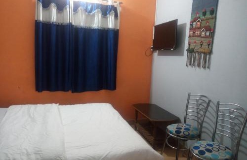 Varanasi Bed & Breakfast | Bliss Guest House Assi Ghat