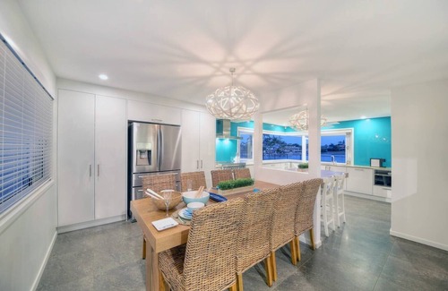 Mermaid Waters House | Bliss On The Point - Indulge yourself!