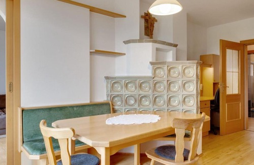 Ulrichsberg Villa | Blissful Apartment in Ulrichsberg with a view