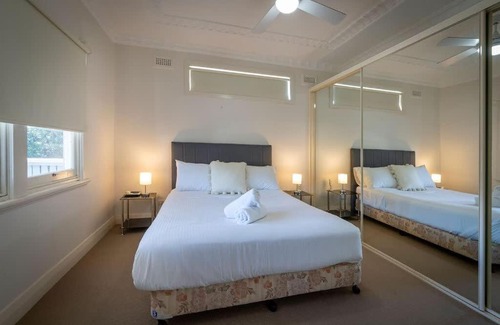 Balgownie House | Blissful Beach Escape in Balgownie
