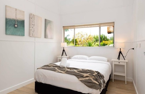Broulee Apartment | Blissful Beachfront Apartment - Broulee