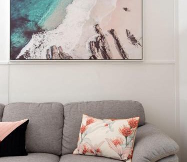 Broulee Apartment | Blissful Beachfront Apartment Broulee