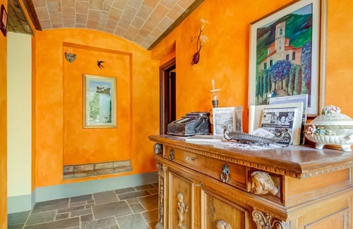 Santa Croce sull'Arno House | Blissful Villa with Terrace, Garden, Garden Furniture