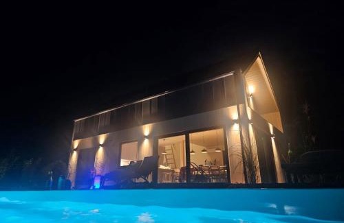 gmina Kostrzyn Villa | Blissko - boho willa z basenem, sauną i jacuzzi