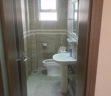 Karen Apartment | Blonch's Airbnbs