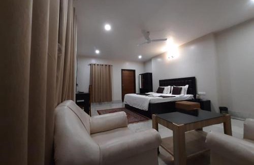 Sualkuchi House | Bloom Villa