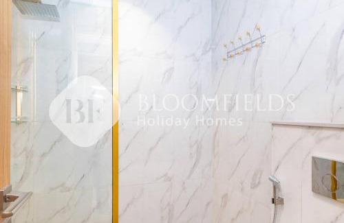 Dubai Apartment | Bloomfields Cozy 1Br Blue Waves Dubai Land