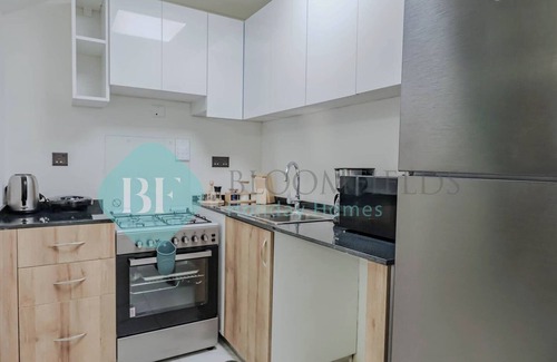 Dubai Ski Chalet | Bloomfields Cozy 1BR Townhouse Life Style City.