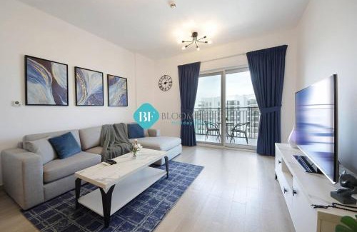 Abu Dhabi Apartment | Bloomfields Lavish 1br In Waters Edge Yas Island