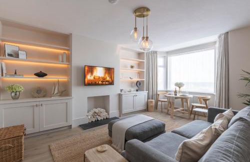 Colwyn Bay Apartment | Blu's Seaview Apartment