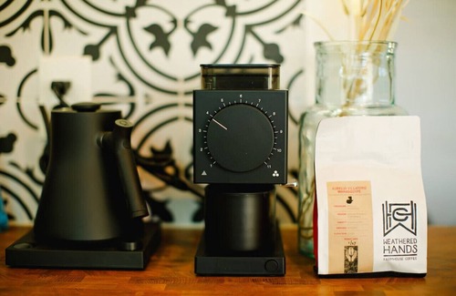Dripping Springs Apartment | Blue Bonnet, Cozy Cabin w/ view and Pro Coffee Setup