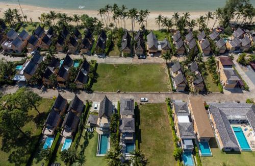 Klong Son Villa | Blue Cove Pool Villa - by KohChangVillas