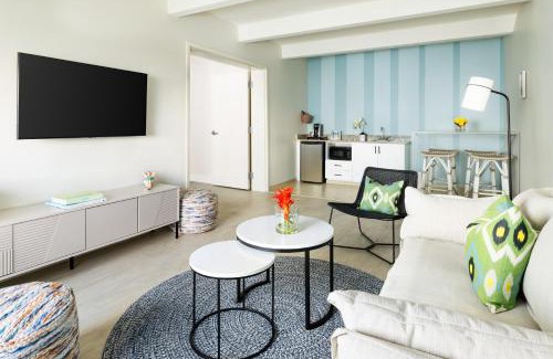 New Town Hotel | Blue Flamingo Resort Key West