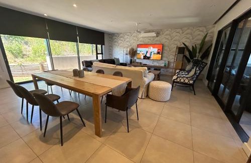 La Mercy House | Blue Horizon Villa