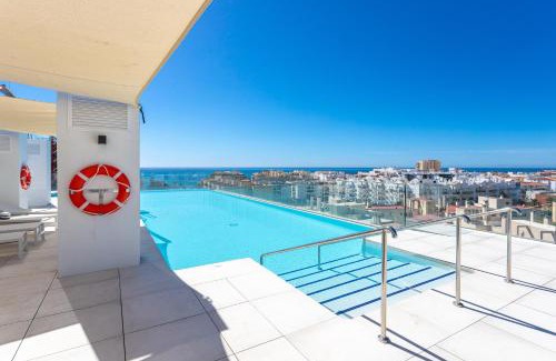 Estepona Apartment | Blue Infinity Luxury Apartment by GHR Rentals