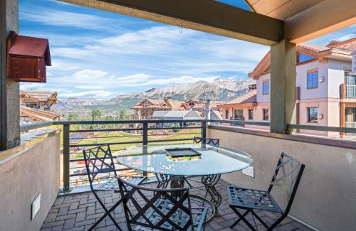 Mountain Village House | Blue Mesa Lodge 40B by AvantStay Ski In Ski Out Unit w Balcony