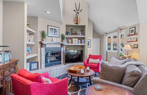Mountain Village House | Blue Mesa Lodge 40B by AvantStay Ski In Ski Out Unit w Balcony
