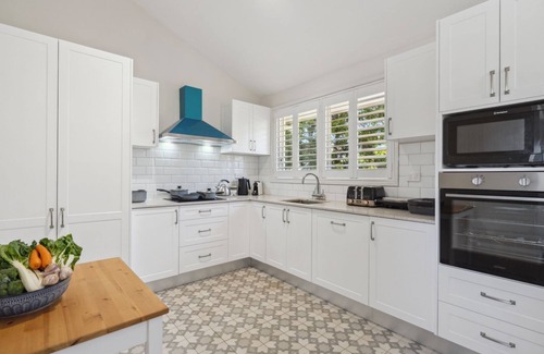 Wentworth Falls House | Blue Mountain Views in Wentworth Falls
