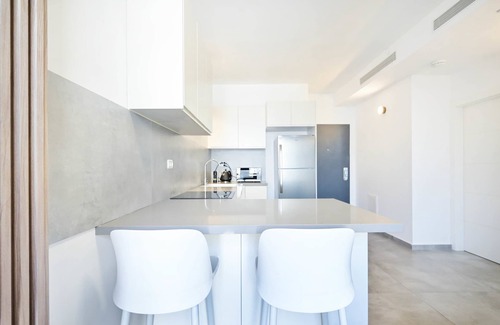 Tel Aviv City Center Apartment | Blue One by HolyGuest