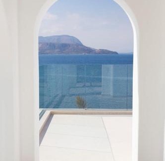 Plaka Villa | Blue Paradise Chania