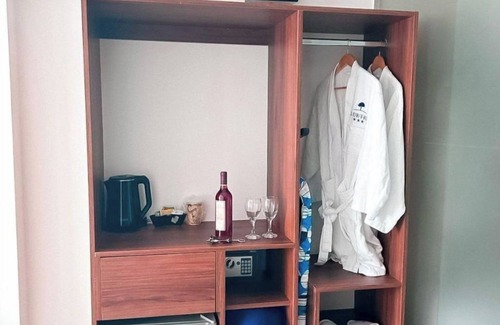 Chancay Apartment | Blue Three - Suite con jacuzzi y balcón