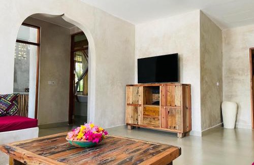 Jambiani Cabin | Blue Reef Sport & Fishing Lodge and Bungalows