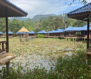 Ko Chang Bed & Breakfast | Blue Resort