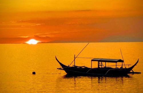Mabini Hotel | Blue Ribbon Dive Resort