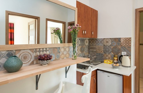 Old Town Apartment | Blue-sky loft by Main Square, AC, sleeps 4