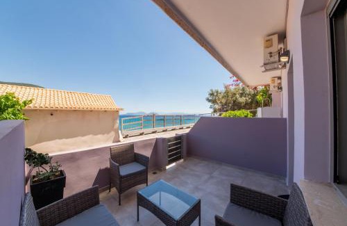 Vassiliki Apartment | Blue Sugar studios