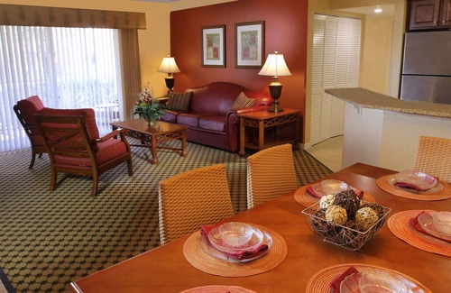 Florida Central Atlantic Coast Condo | Blue Tree Resort 2br suite, Saturday check-in