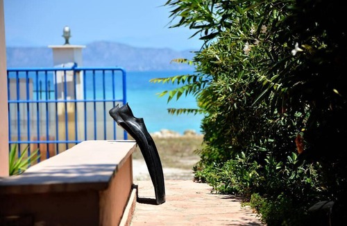Assos-Lechaio Villa | Blue View of Korinthian bay villa in Lecheo