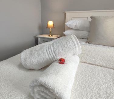 Summerstrand Apartment | Blue Views Ocean at Brookes Hill Suites