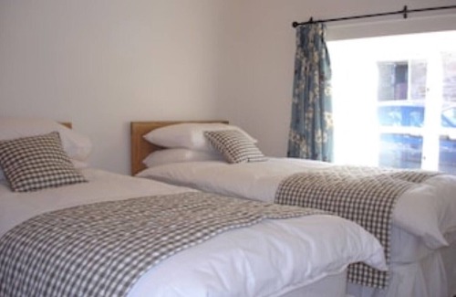 Millthorpe Cottage | Bluebell Cottage - Luxury Accommodation In The Heart Of Derbyshire