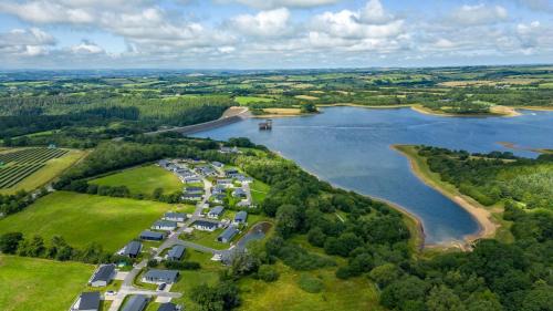 Lifton House | Bluebell Lodge, 29 Roadford Lake Lodges