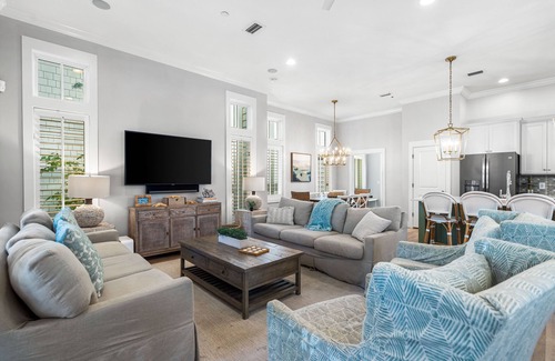 Treetop House | Bluebird Cottage - Rosemary Beach - Close to Bridgetown Park!